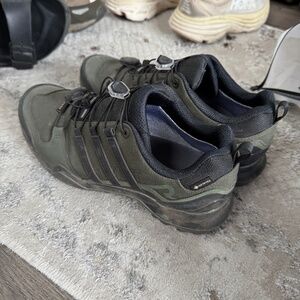 Adidas Terrex Goretex Hiking Shoes Men’s Size 8